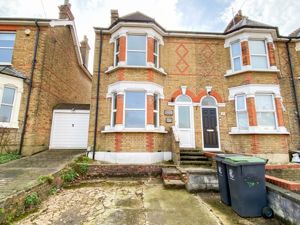 Photo 1- click for photo gallery